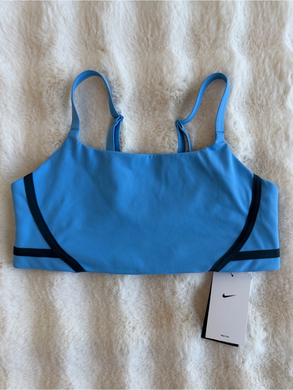 🆕 Nike One Convertible - Size L.